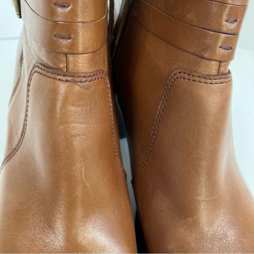 Clarks Tan Leather Ankle Booties - Picture 16 of 16